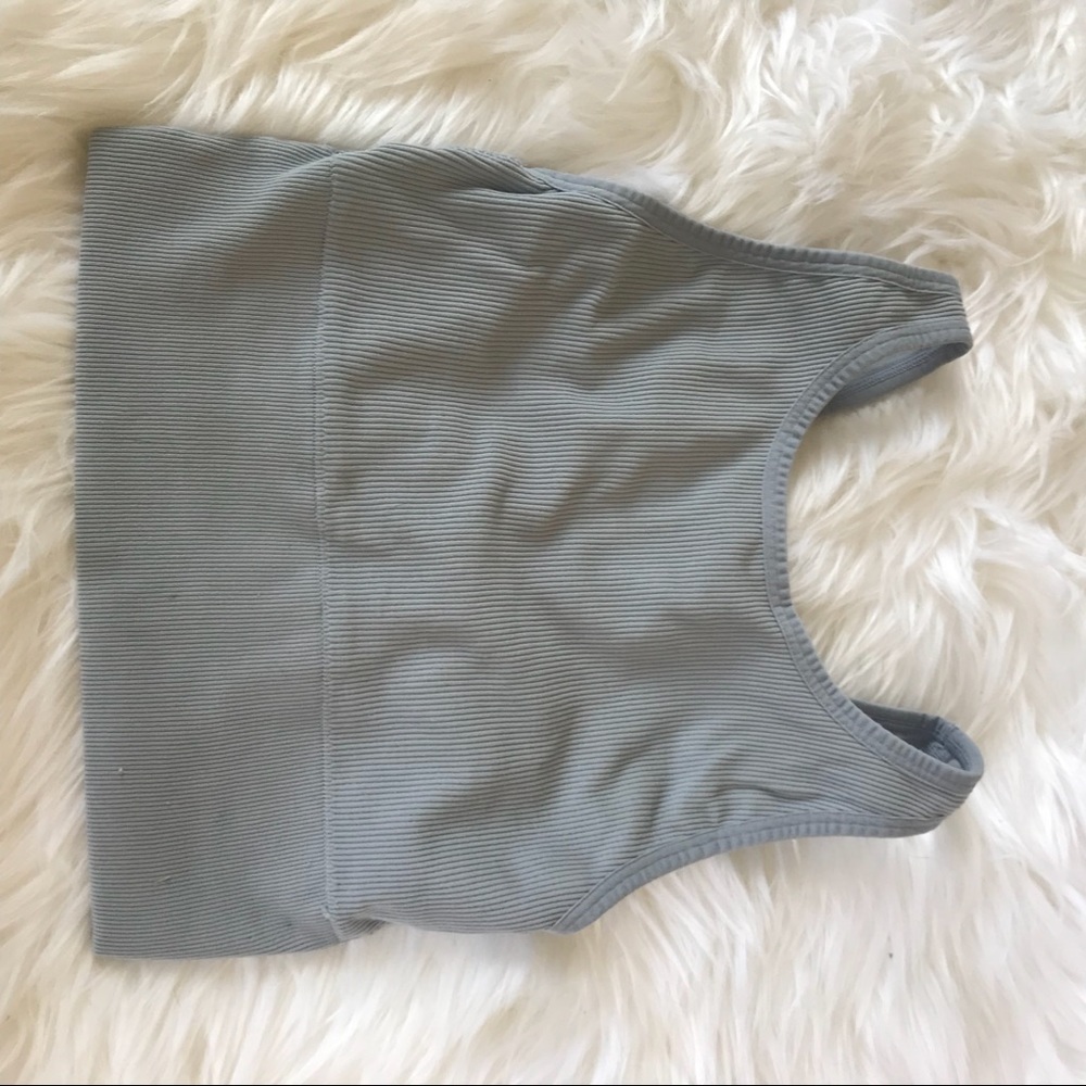 Victoria sport seamless crop top sports bra